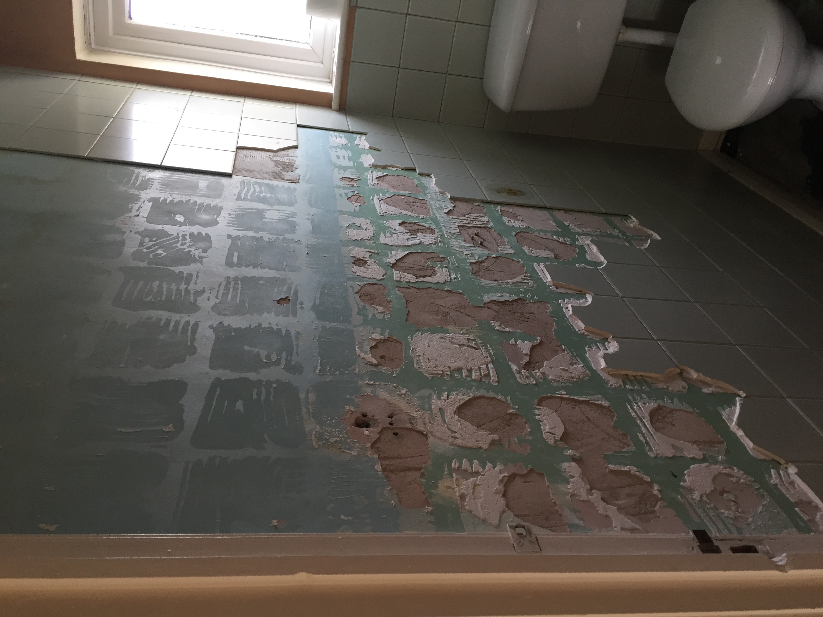 An hour of hitting tiles only got me a few removed